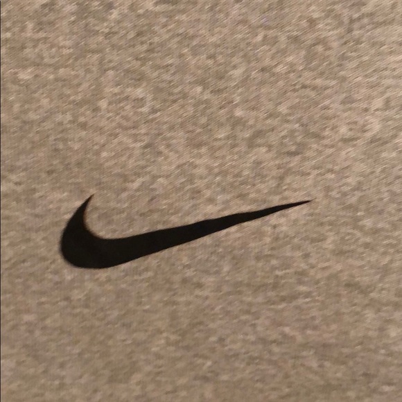 Nike men’s dri-fit - Picture 3 of 5